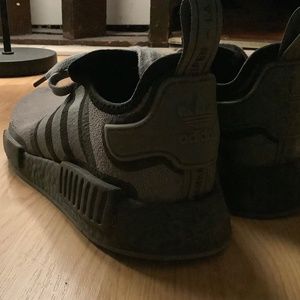 adidas Originals NMD_R1 "Grey Four/Core Black" Men's Running Shoe Size 9